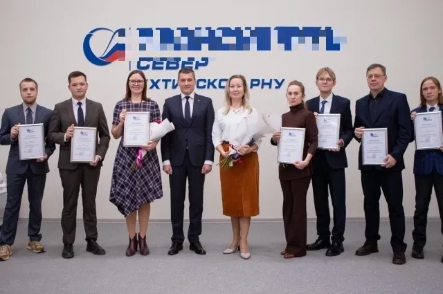 «Транснефть – Север» выдала стипендии 11 студентам и выплаты 8 преподавателям УГТУ