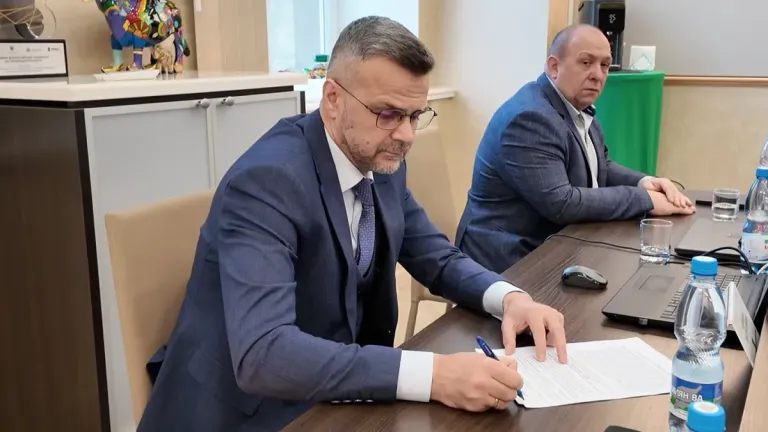 Глава Сыктывкара потребовал завершить благоустройство после раскопок до морозов