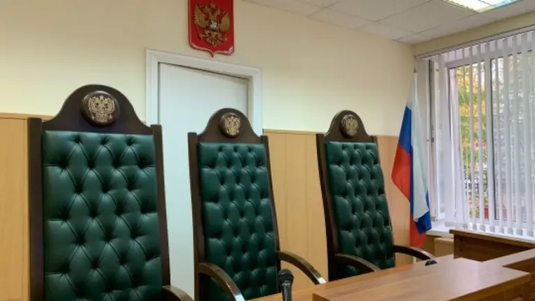 В Коми водителя за повторное пьяное вождение отправили на 320 часов работ