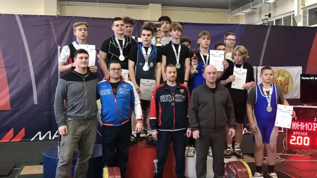 Тяжелоатлет из Сыктывкара стал абсолютным чемпионом первенства Коми