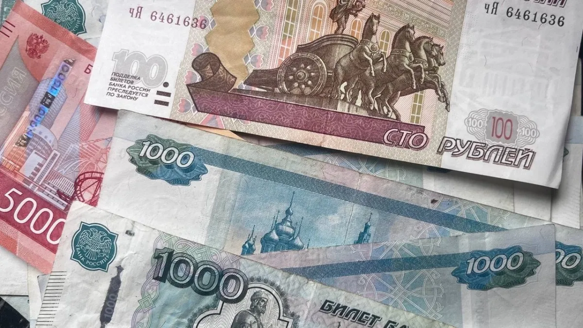 Средняя зарплата в Коми в августе достигла 99 тысяч рублей